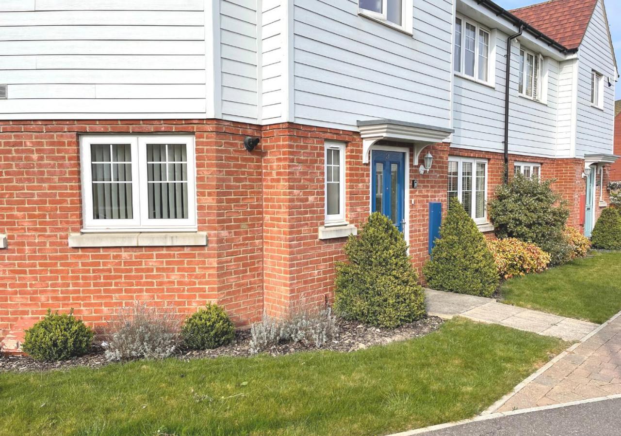 ويليسبرو Ashford Holiday Home Sleeps 6 Free Parking Wifi المظهر الخارجي الصورة