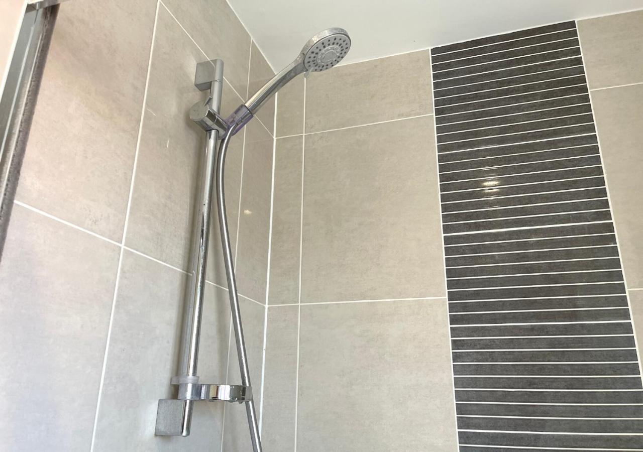 ويليسبرو Ashford Holiday Home Sleeps 6 Free Parking Wifi المظهر الخارجي الصورة