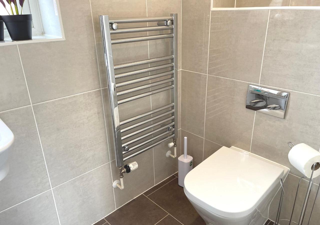 ويليسبرو Ashford Holiday Home Sleeps 6 Free Parking Wifi المظهر الخارجي الصورة